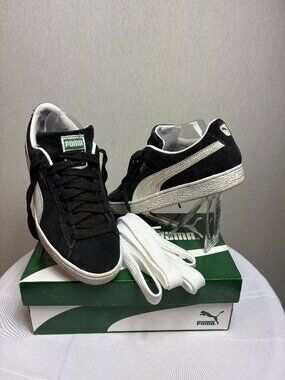 PUMA Suede Classic XXI Black and White Sneakers, Women’s Sz 8.5, Good Condition